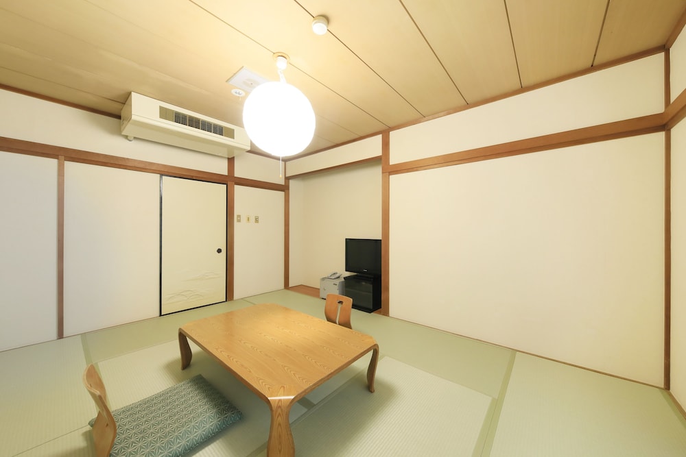 [禁煙] おまかせ部屋(10畳) 客室4 | 房総白浜ウミサトホテル