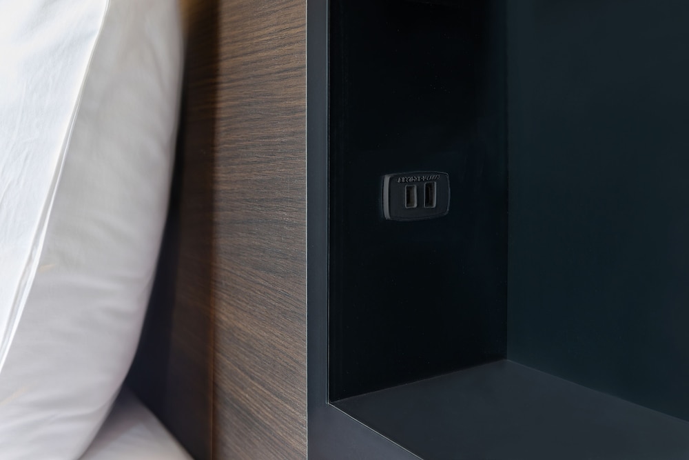 スーペリアダブルルーム 禁煙 東館 客室12 | 五井グランドホテル