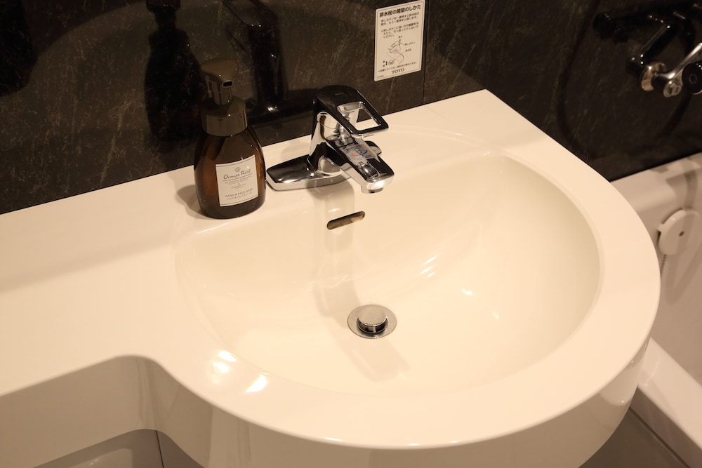 スーペリアダブルルーム 禁煙 東館 客室14 | 五井グランドホテル