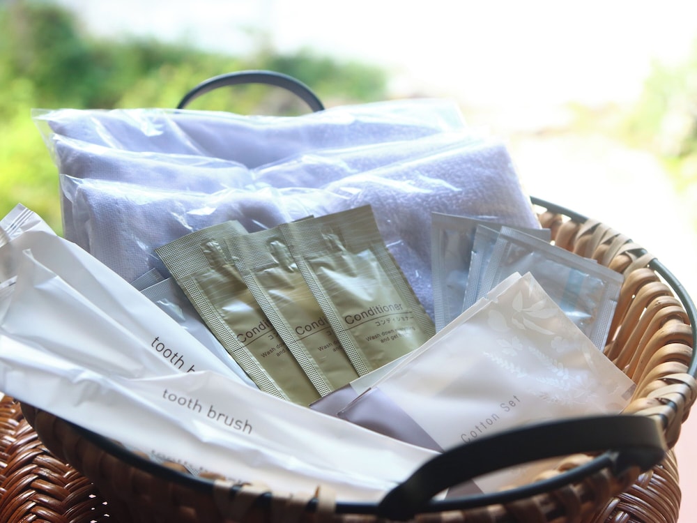 ツインルーム 共用バスルーム 客室1 | ペンショオーネ ランタンリルン