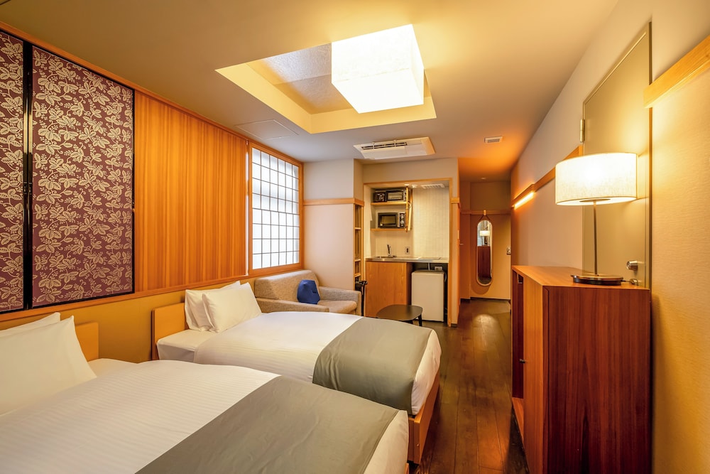 スーペリアツインルーム 禁煙 (6才以上は3名様まで) 客室2 | ゴザンホテル & サービスアパートメント東山三条