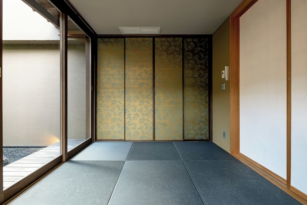 スーペリア ルーム ガーデンビュー 客室7 | ゴザンホテル & サービスアパートメント東山三条