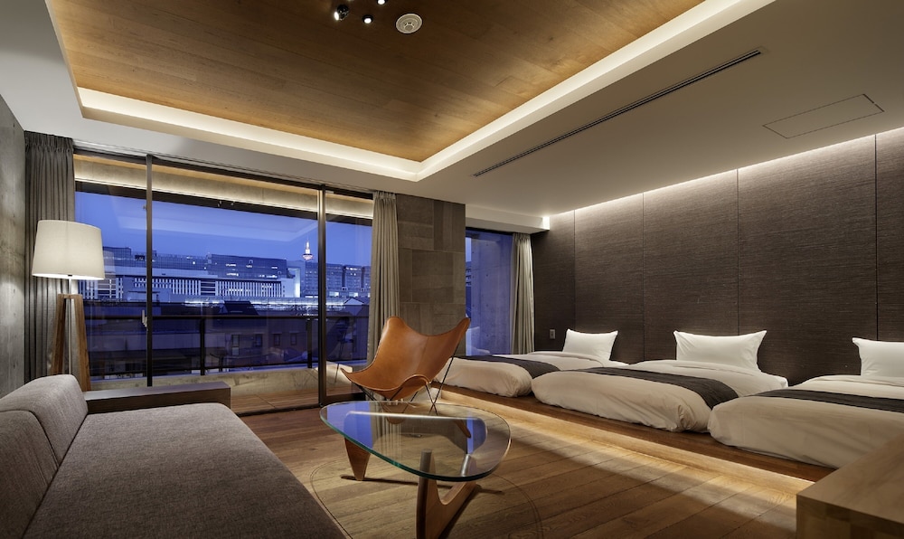 スタジオ リビング付き 禁煙 | 22 PIECES