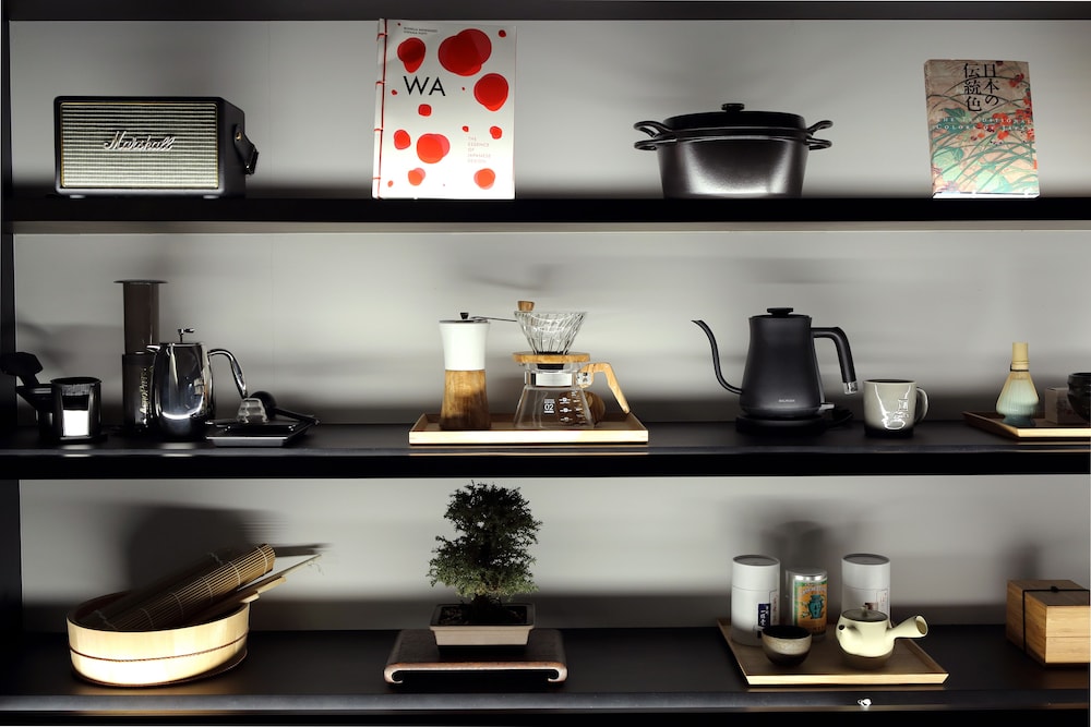 ロビー1 | 22 PIECES