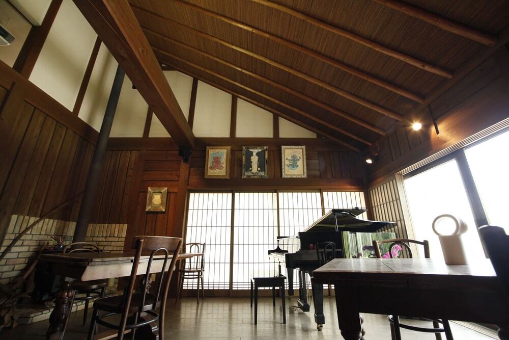 レストラン1 | うまし宿 とト屋