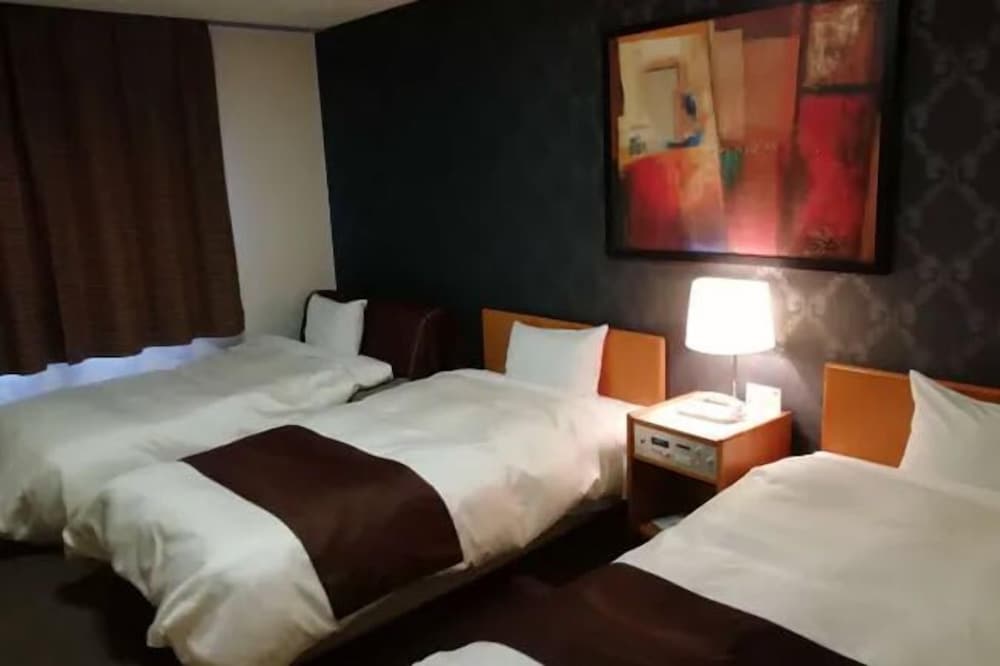 トリプルルーム 客室2 | 福岡リーセントホテル