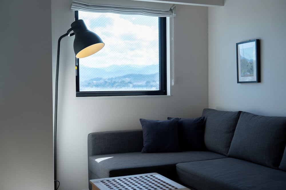 デラックス ルーム 禁煙 客室3 | カナメインタテマチ