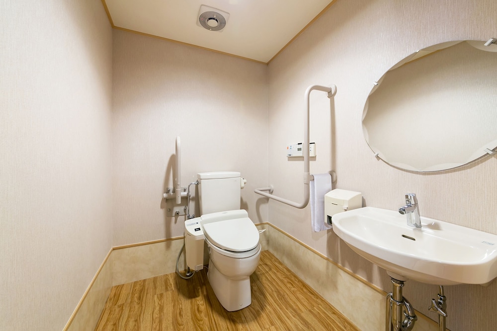 アクセシブルツイン　禁煙 客室1 | 蓼科グランドホテル滝の湯