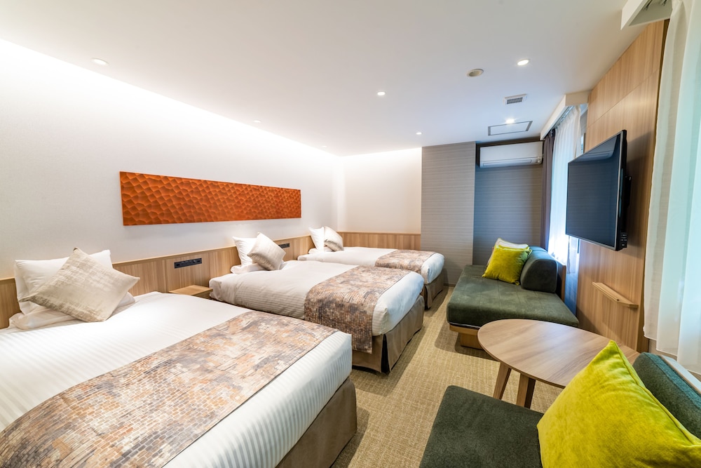 スーペリア トリプルルーム 禁煙 | 蓼科グランドホテル滝の湯