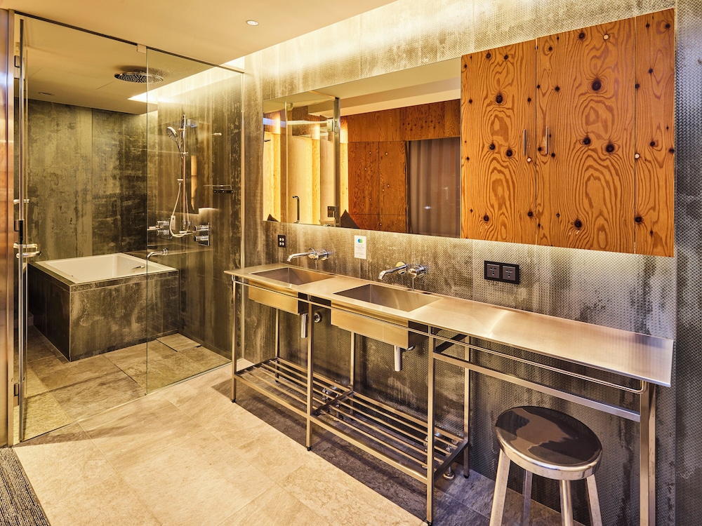 ライブラリースイート 禁煙 バスルーム0 | ONE@Tokyo by insomnia