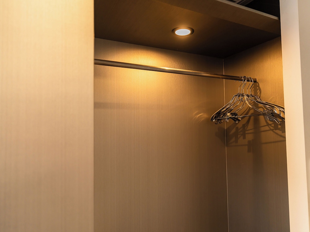 デラックスキング 禁煙 客室の設備とサービス3 | ONE＠Tokyo by insomnia