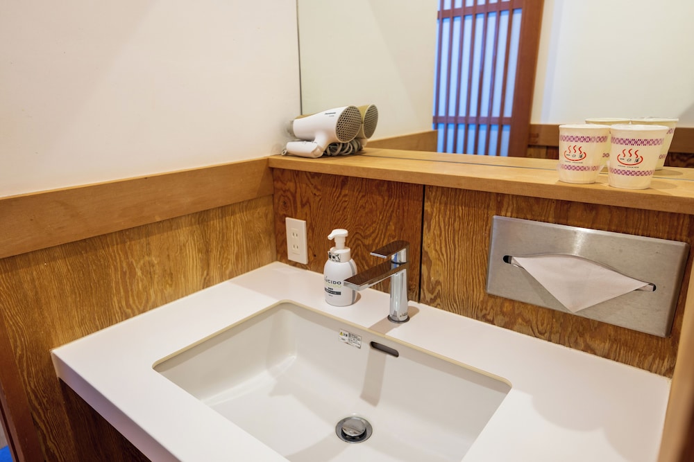 露天風呂付ツイン和室（禁煙） 客室2 | ススキの原 一の湯