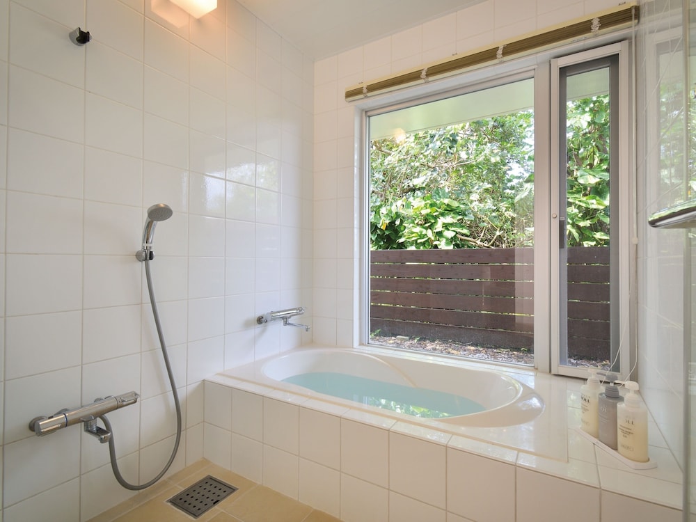 ロイヤルスイートヴィラ -テラスBBQ- 禁煙 バスルーム0 | プールヴィラ 今泊 by コルディオプレミアム