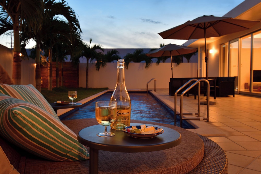 ロイヤルスイートヴィラ -テラスBBQ- 禁煙 部屋からの景観0 | プールヴィラ 今泊 by コルディオプレミアム