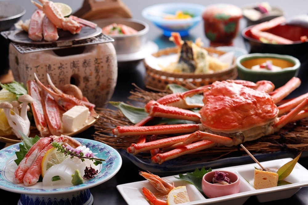 食事・飲み物1 | 砂湯のお膝元 湯原国際観光ホテル 菊之湯 食事・飲み物1 | 砂湯のお膝元 湯原国際観光ホテル 菊之湯