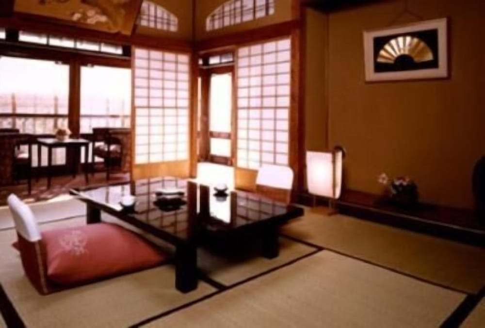 レストラン1 | クアハウス石橋旅館 レストラン1 | クアハウス石橋旅館