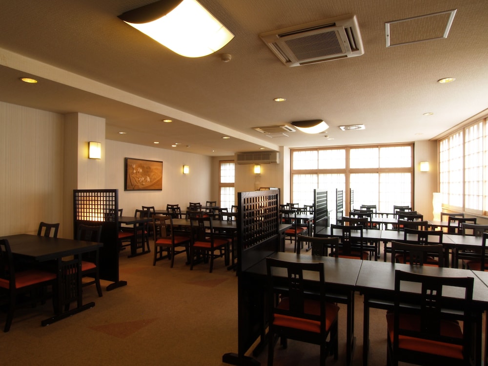 レストラン1 | 白馬ホテル 花乃郷