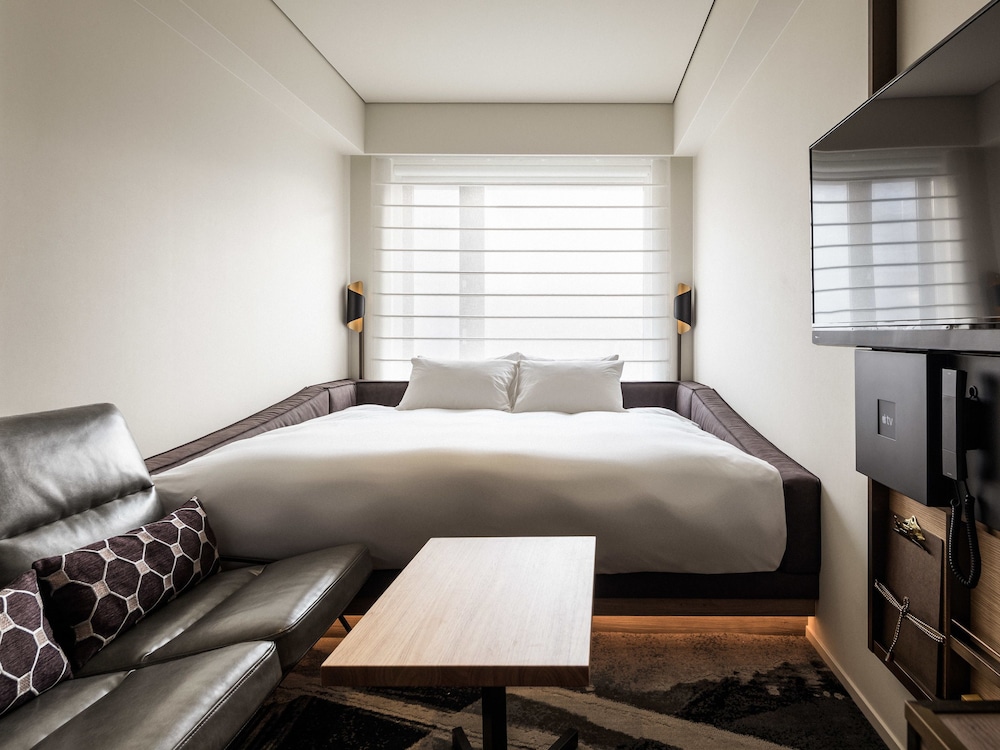 プレミアキングルーム 客室2 | 京都グランベルホテル