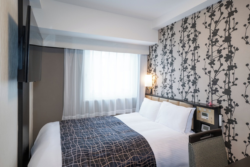 ダブルルーム 禁煙 素泊まり | アパホテル〈浅草 田原町駅前〉