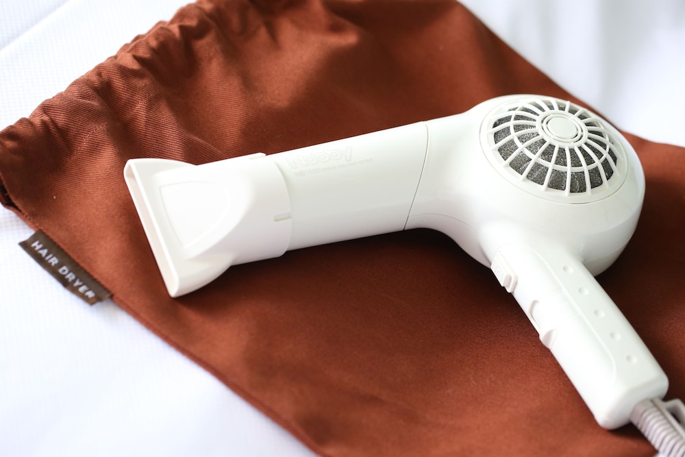 [全室禁煙] セミダブルルーム 客室の設備とサービス2 | ホテルウィングインターナショナルセレクト名古屋栄