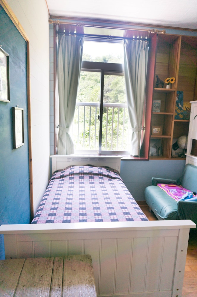 トリプルルーム 客室2 | ゲストハウス 民宿 天空 okinawa