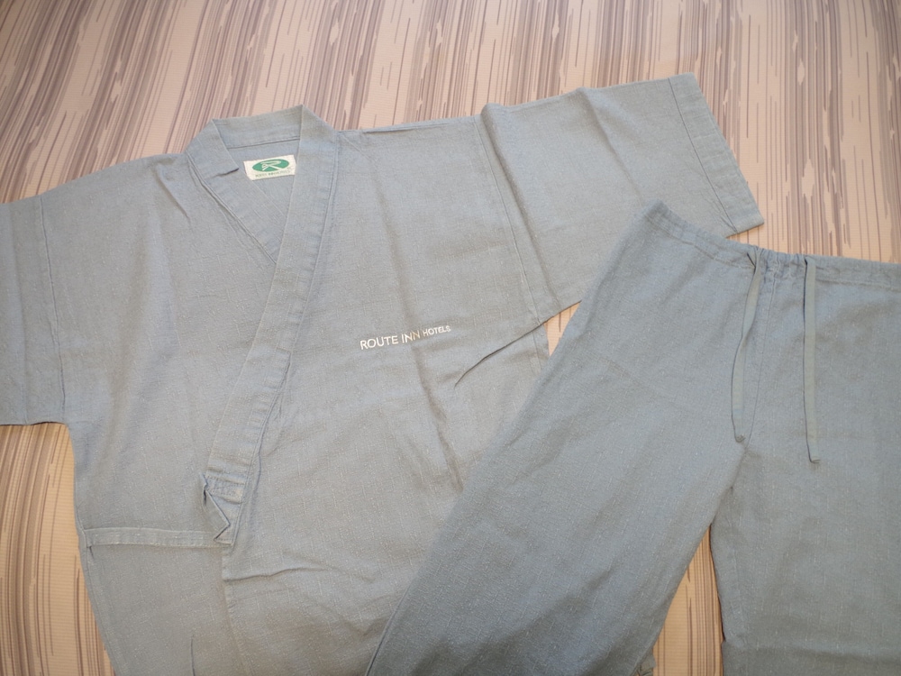 ツインルーム 喫煙可 客室4 | ホテルルートイン大阪和泉