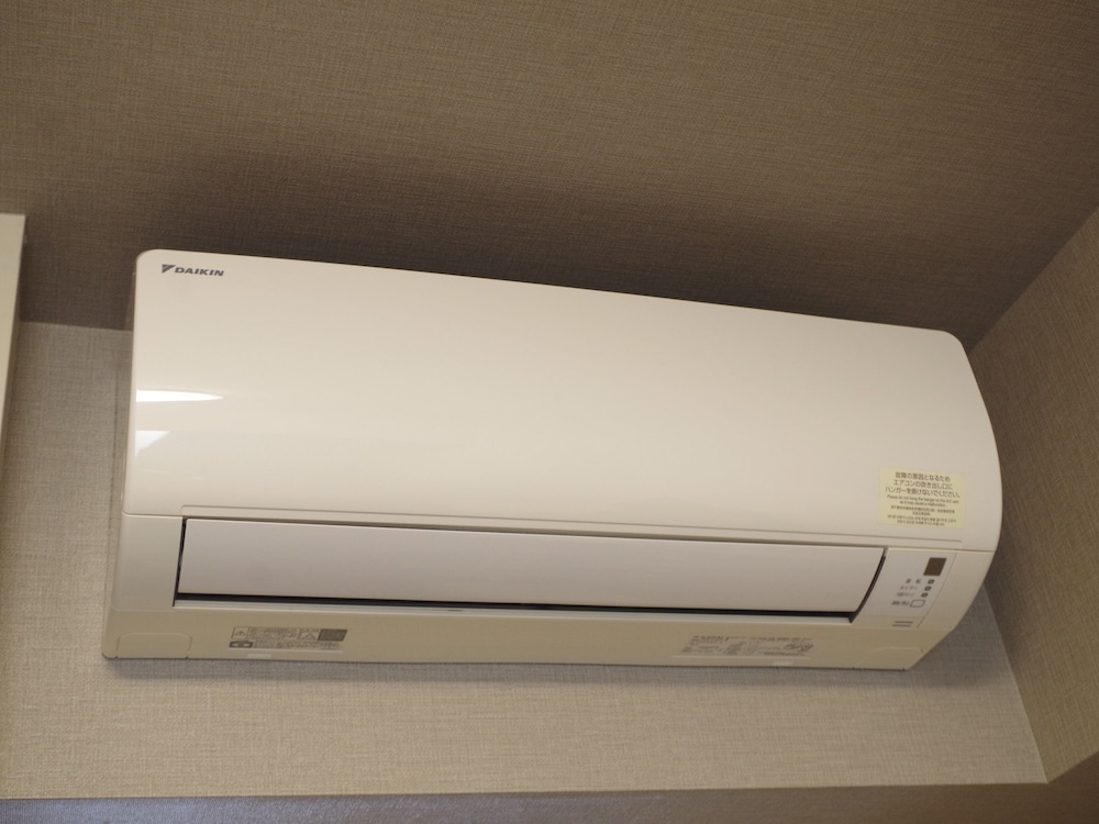 ツインルーム 喫煙可 客室5 | ホテルルートイン大阪和泉