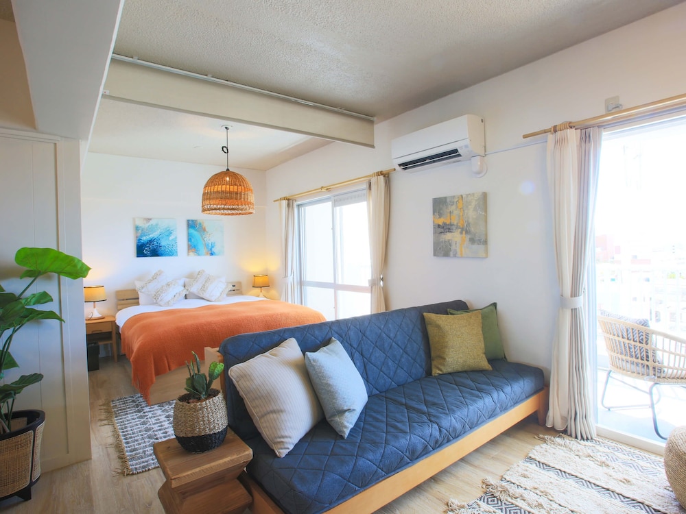 オーシャンリビング 客室6 | スカイククル石垣島