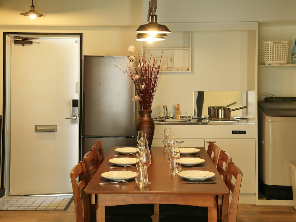 スタンダード(ツインルーム+和室)[禁煙] リビング エリア7 | スカイククル石垣島