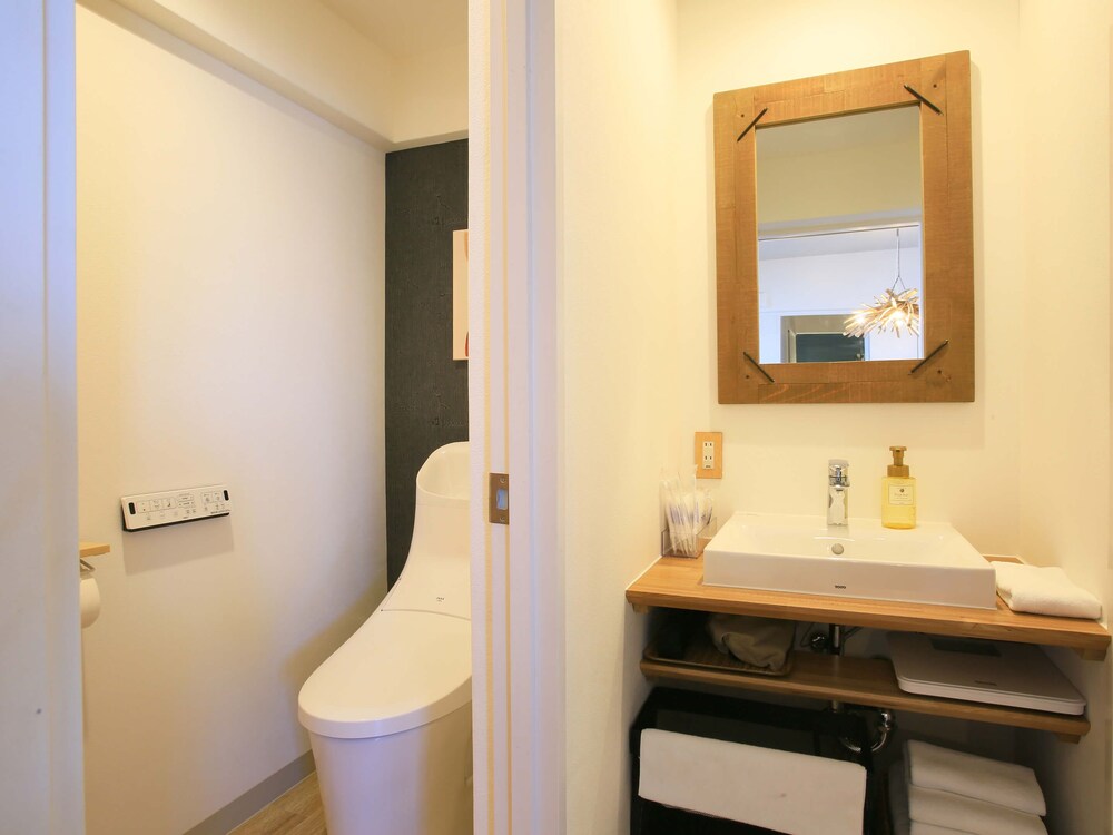 オーシャンリビング バスルーム0 | スカイククル石垣島