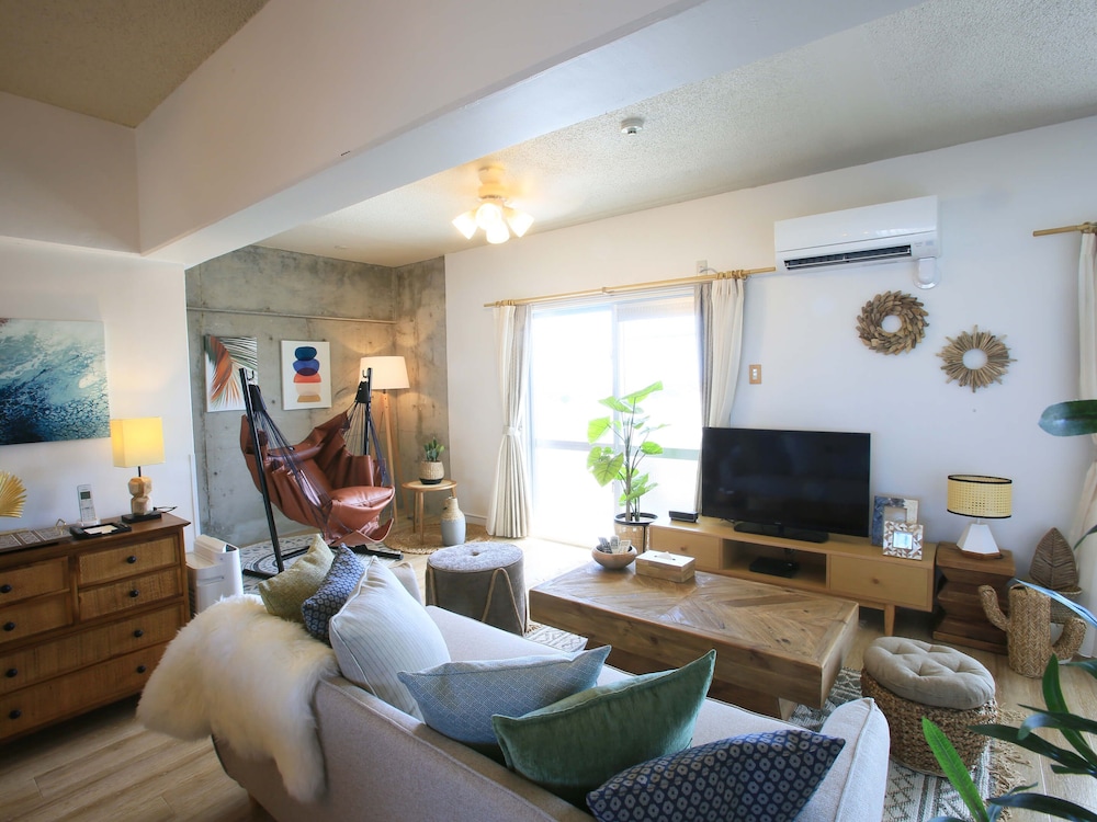 琉球リビング リビング エリア0 | スカイククル石垣島