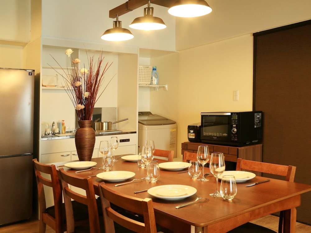 スタンダード(ツインルーム+和室)[禁煙] リビング エリア0 | スカイククル石垣島