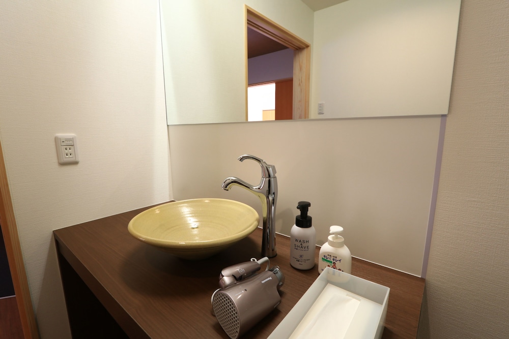 [素鵞] 8畳+22.8平米ツイン 禁煙 客室15 | 出雲大社　御師の宿　ますや旅館