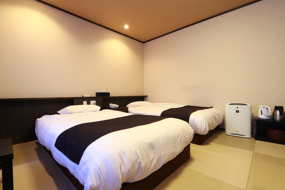 [櫻]10畳ツイン 禁煙 客室6 | 出雲大社　御師の宿　ますや旅館