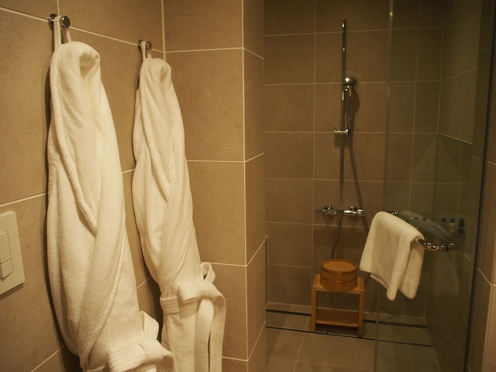 和室デラックススイート(62.3 sqm) バスルーム0 | 高輪 花香路、スモール･ラグジュアリー･ホテルズ･オブ･ザ･ワールド加盟