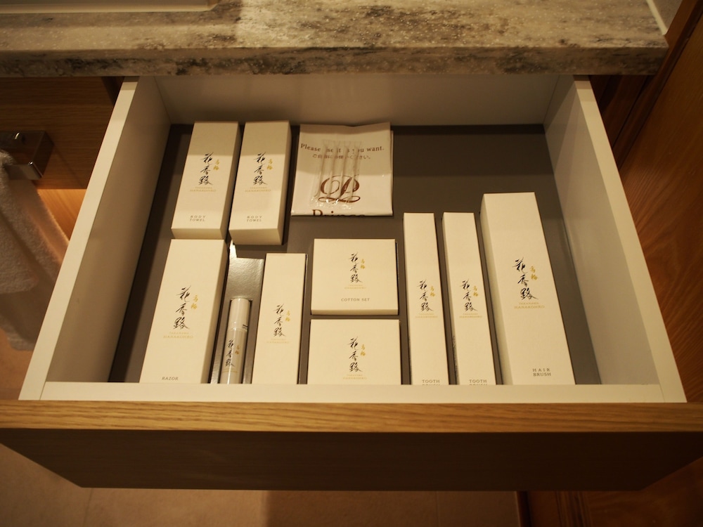 和室デラックススイート(62.3 sqm) バスルームの設備0 | 高輪 花香路、スモール･ラグジュアリー･ホテルズ･オブ･ザ･ワールド加盟