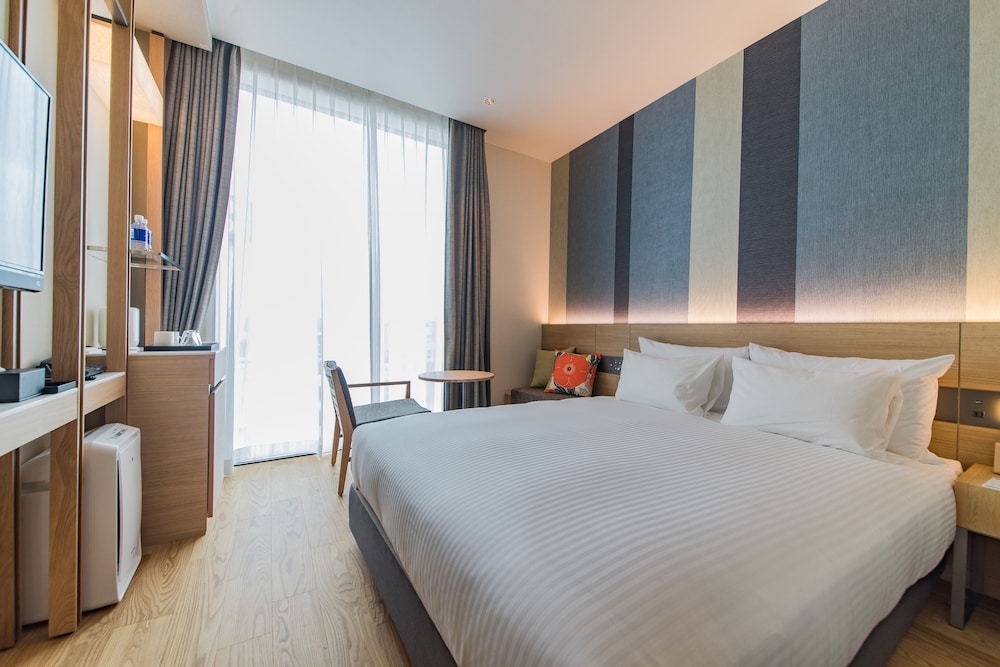 スーペリアダブル 禁煙 | JR九州ホテル ブラッサム那覇