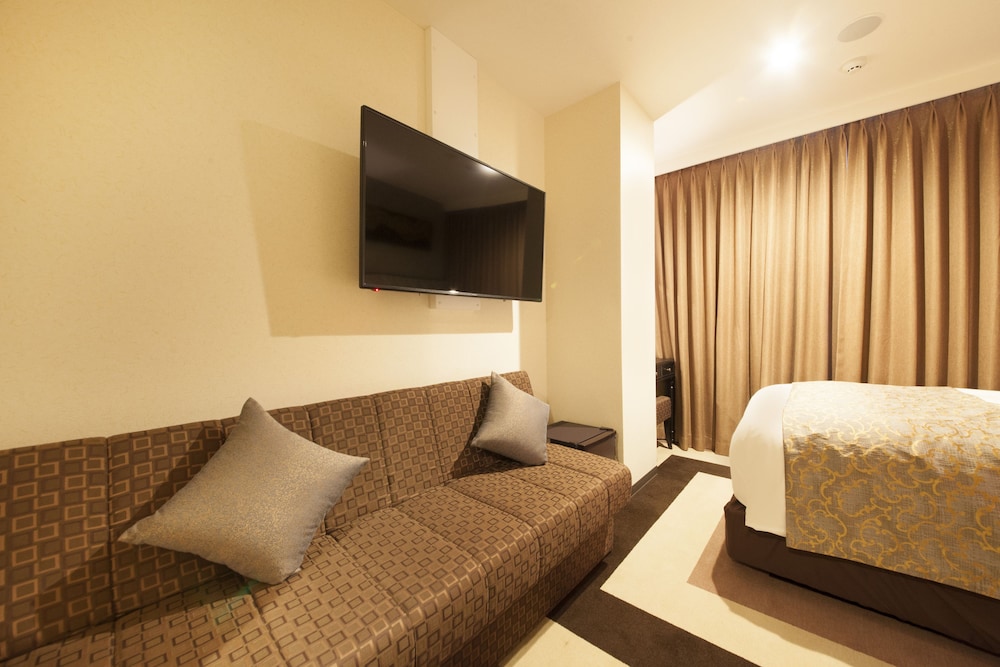 スーペリア ダブルルーム (ダブルベッド1台) 禁煙 - 別館 大人3名様よりエクストラベッドをご用意 客室3 | センチュリオンホテル & スパ上野駅前