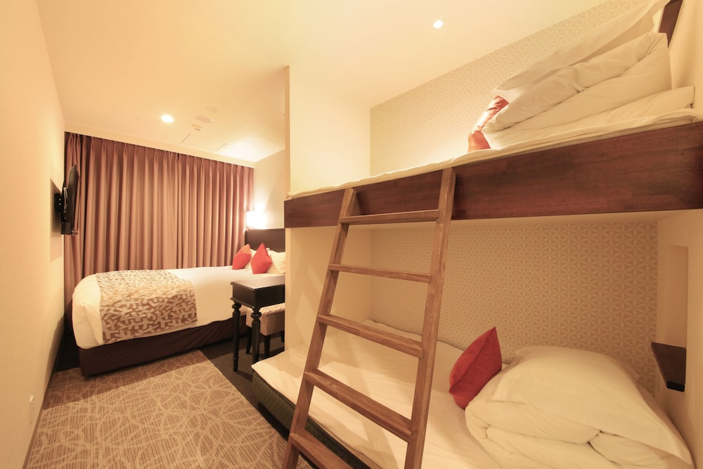 プレミアム クイーンルーム (クイーンベッド1台) 禁煙 大人3名様よりエクストラベッドをご用意 | センチュリオンホテル & スパ上野駅前