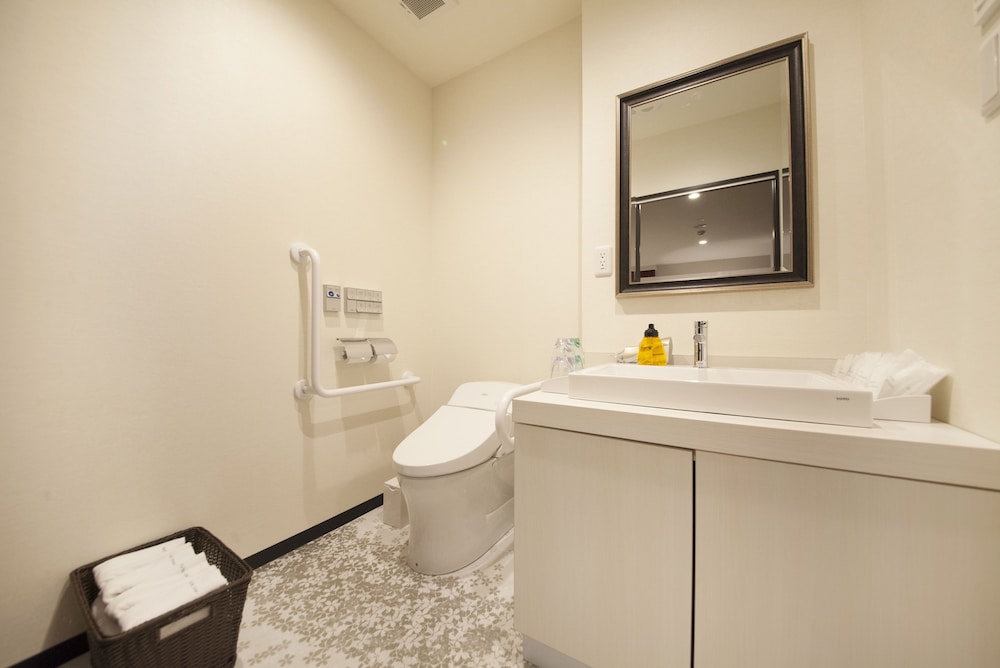 露天風呂付き デラックス ツインルーム (ダブルベッド2台) 禁煙 大人5名様よりエクストラベッドをご用意 バスルーム0 | センチュリオンホテル & スパ上野駅前