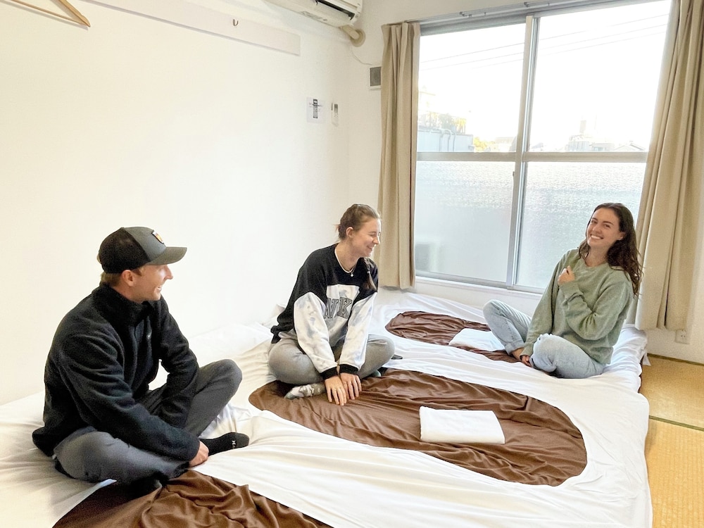 和室 3名利用 共有バスルーム 客室3 | サクラホテル日暮里