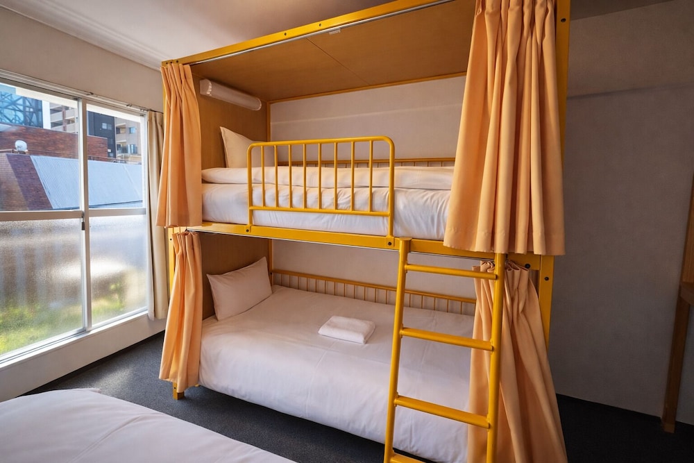 洋室 2名利用 共用バスルーム 客室3 | サクラホテル日暮里