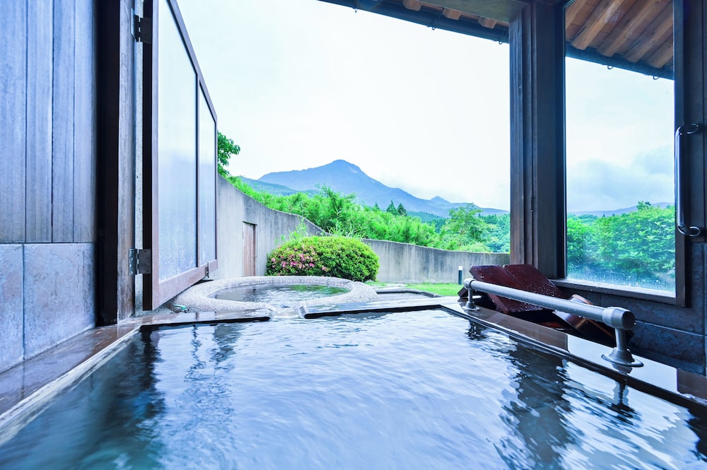 和洋室　バリアフリー　由布岳ビュー　『石竹』 バスルーム0 | 湯富里の宿 一壷天