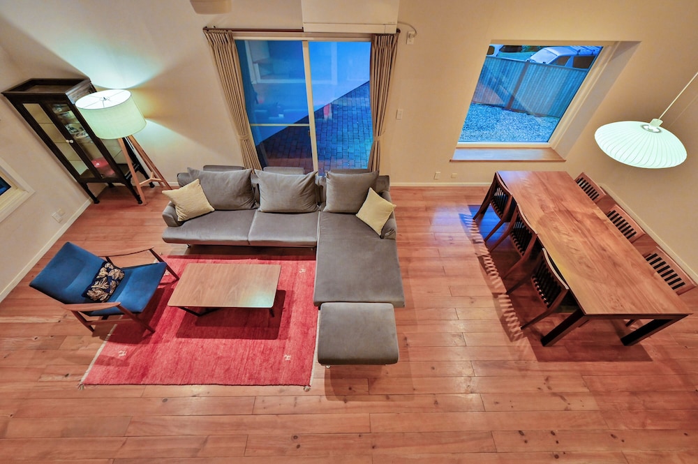 別邸 『藤黄』6名 客室10 | 湯富里の宿 一壷天