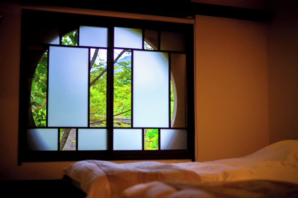 和韓室　『瑠璃』 客室3 | 湯富里の宿 一壷天