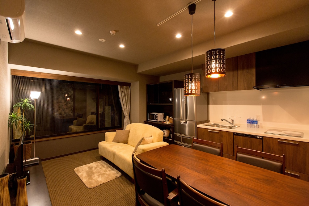 ガーデンテラスアパートメント ウェスト 専用キッチン0 | R&Run Kyoto serviced apartment & suites