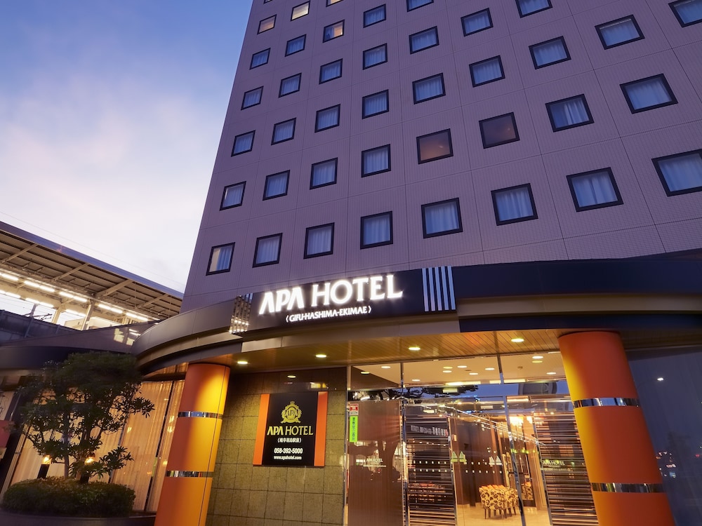 アパホテル〈岐阜羽島駅前〉