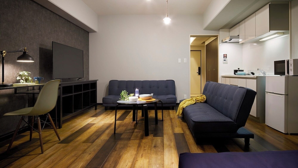 スーペリアファミリーロフトベットルーム（Ａ） 客室1 | Minn 十三