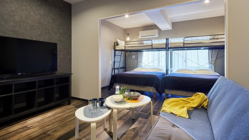 スーペリアファミリーロフトベットルーム（Ｂ） | Minn 十三