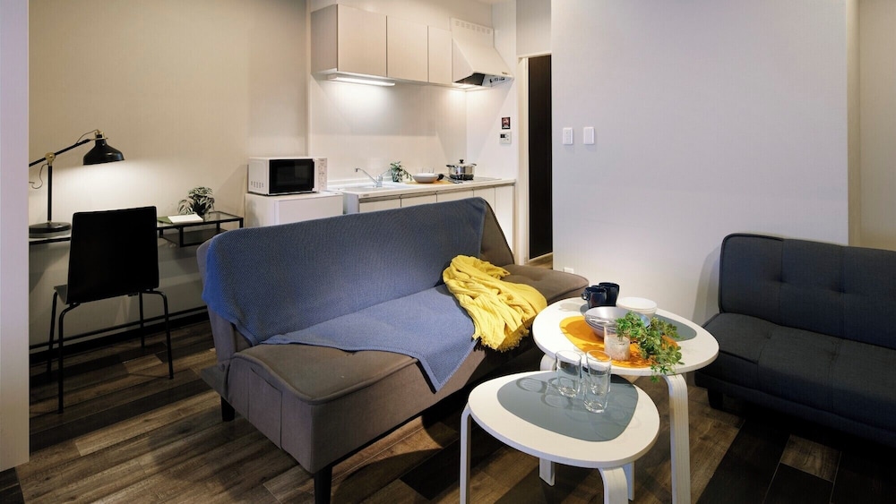 スーペリアファミリーロフトベットルーム（Ｂ） 客室1 | Minn 十三